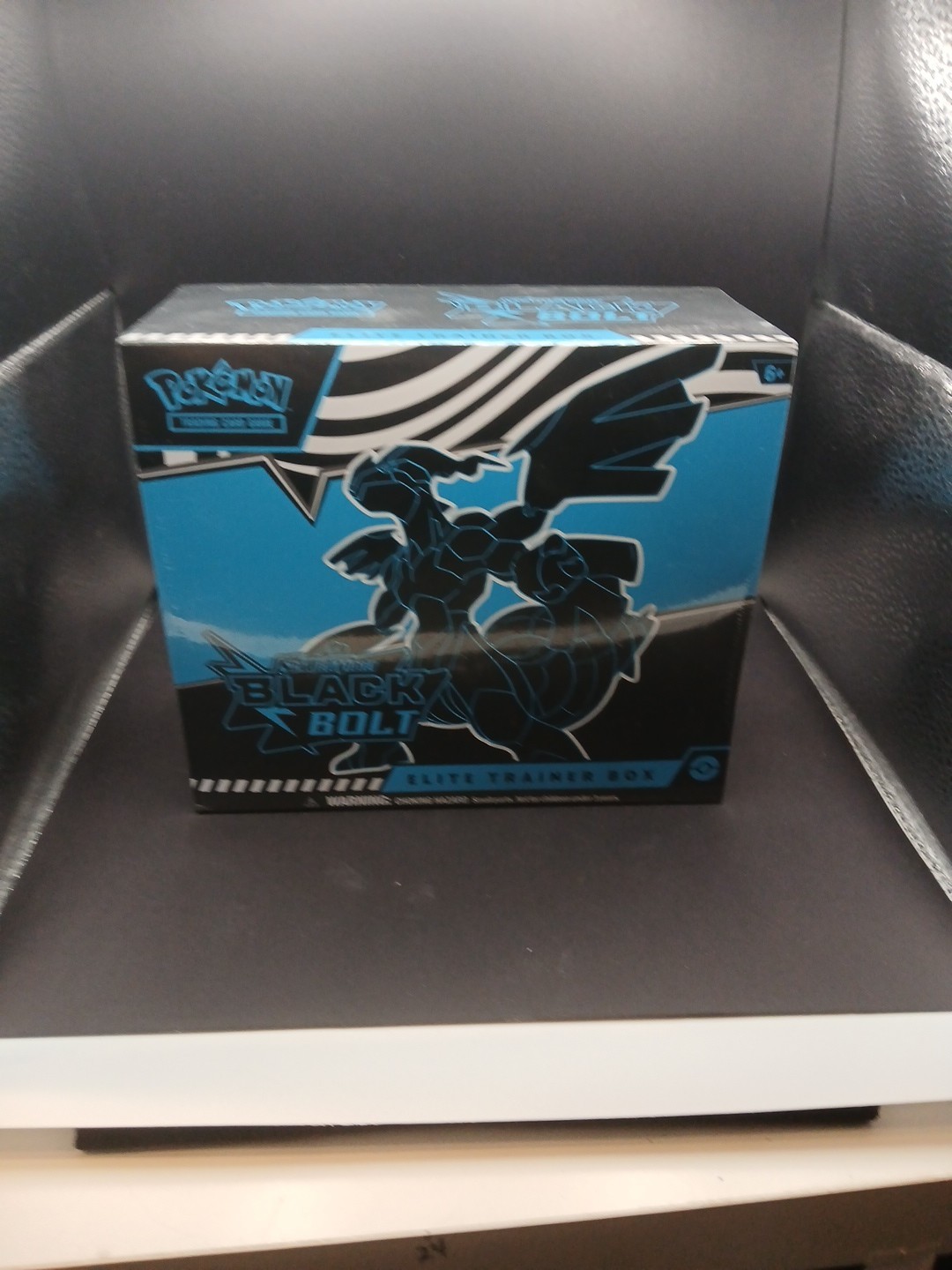 Pokemon Black Bolt ETB elite trainer box SEALED