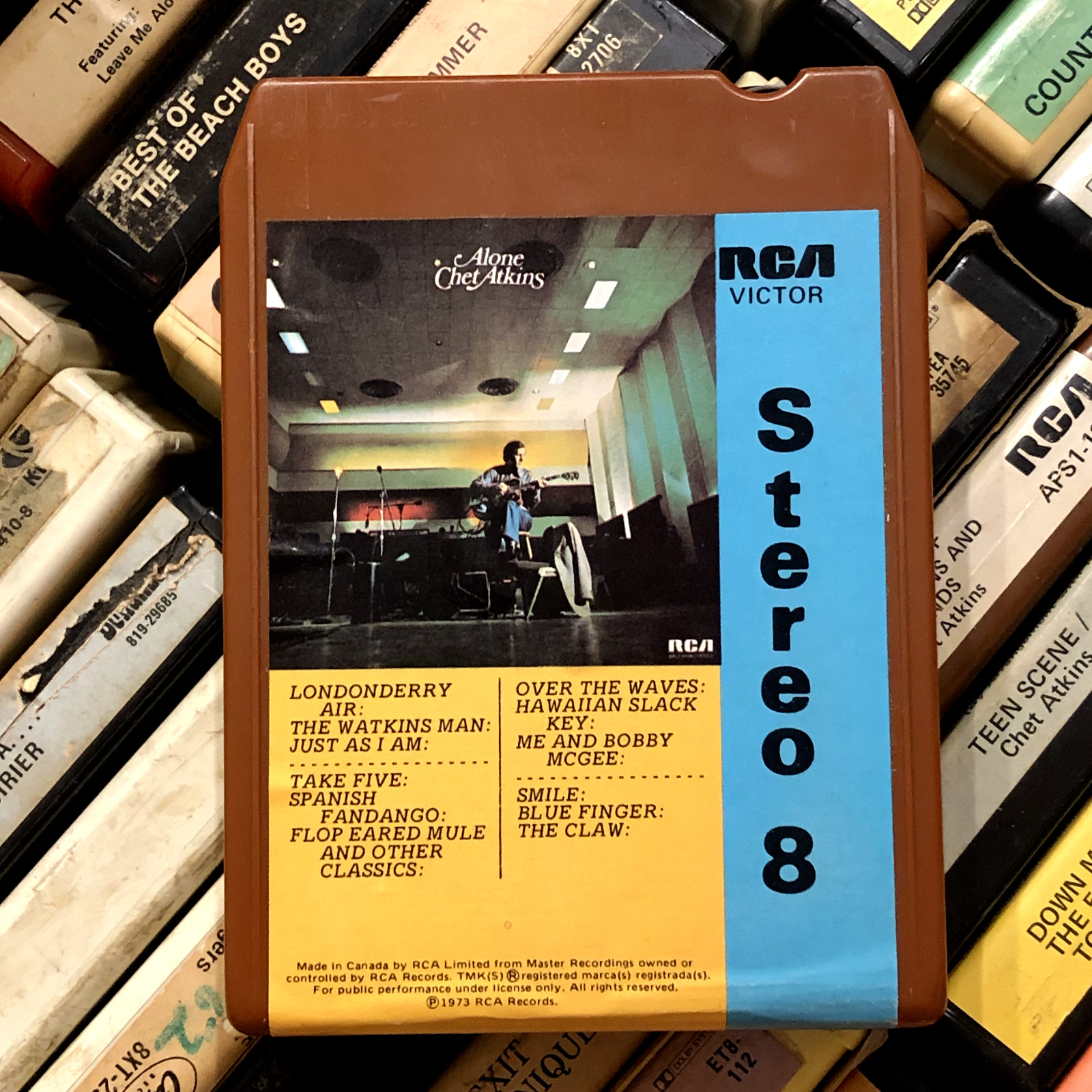 Chet Atkins : Alone 1973, 8 Track Tape CANADIAN