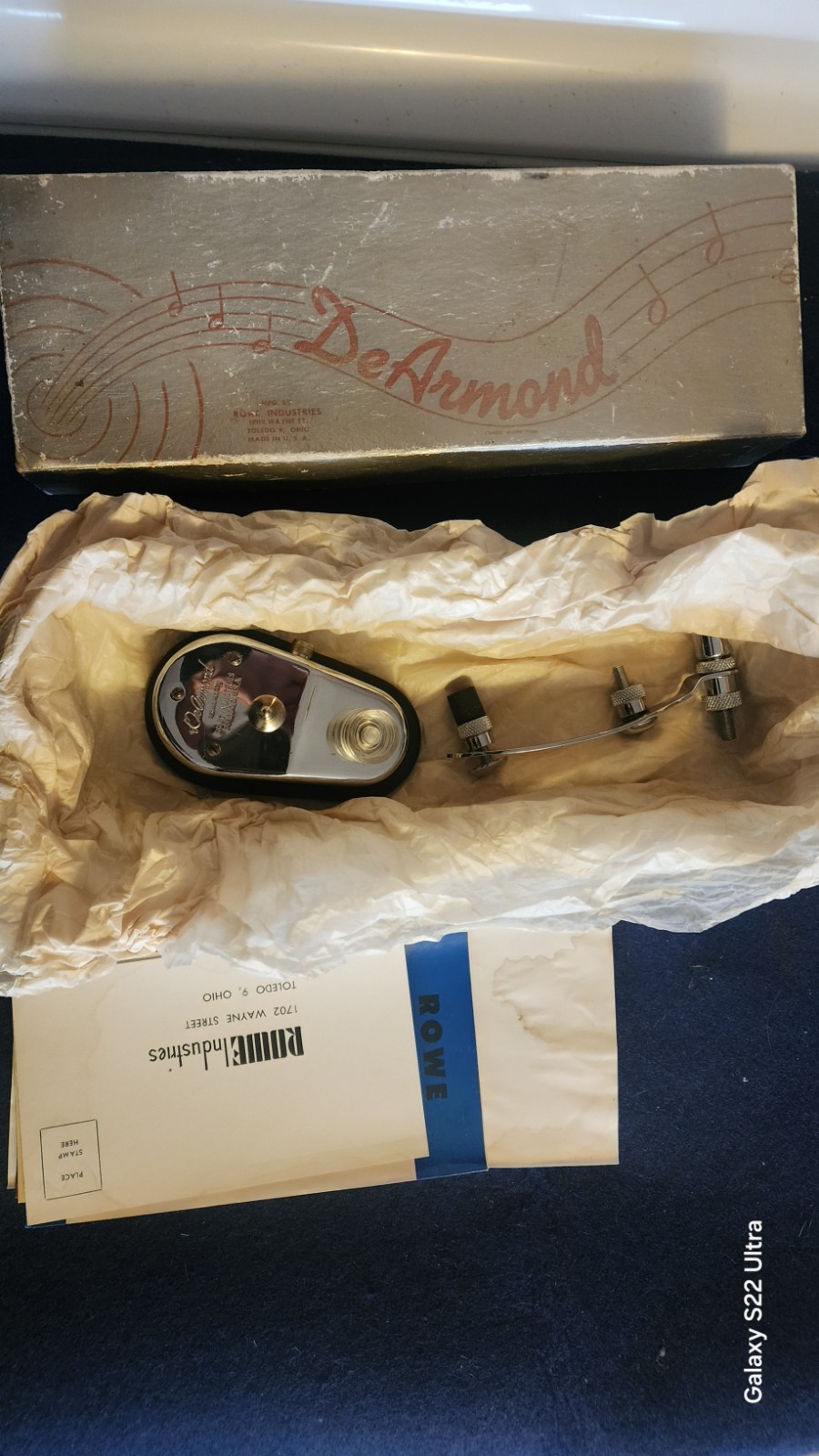 VINTAGE ANTIQUE NOS/NIB DeArmond  BASS VIOLIN PICK-UP ROWE INDUSTRIES AMPLIFIER 