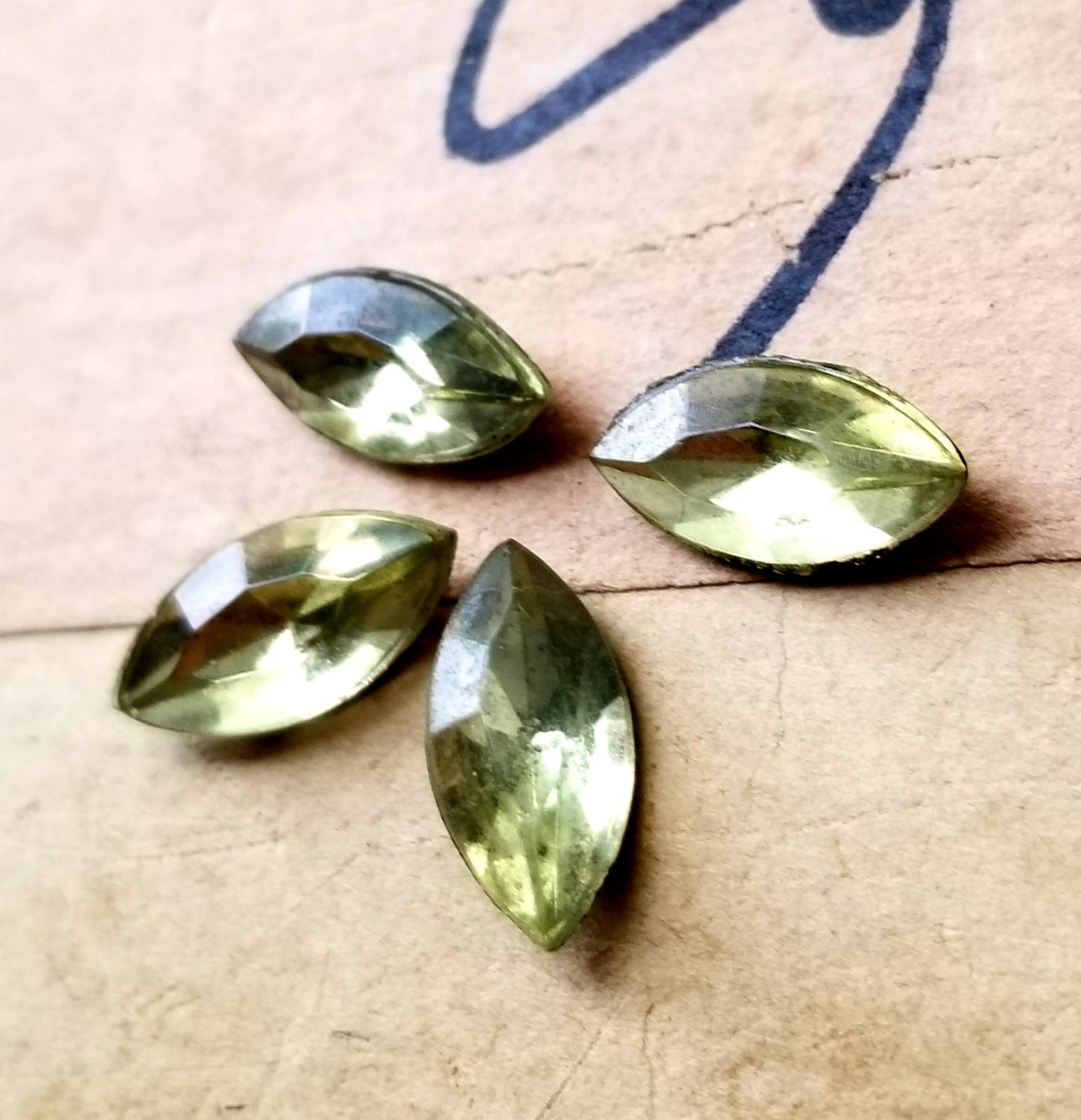 Authentic Vtg Schiaparelli 18mm Metallic Celadon Green Marquis Cabochon Jewels