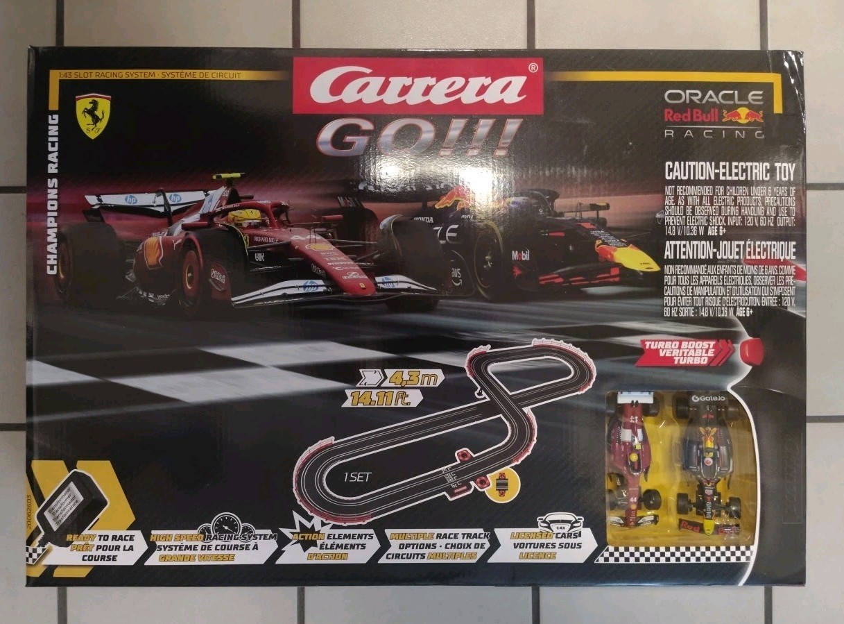 Carrera Go !! Red Bull Racing 1:43 Electric Slot Car Set New 