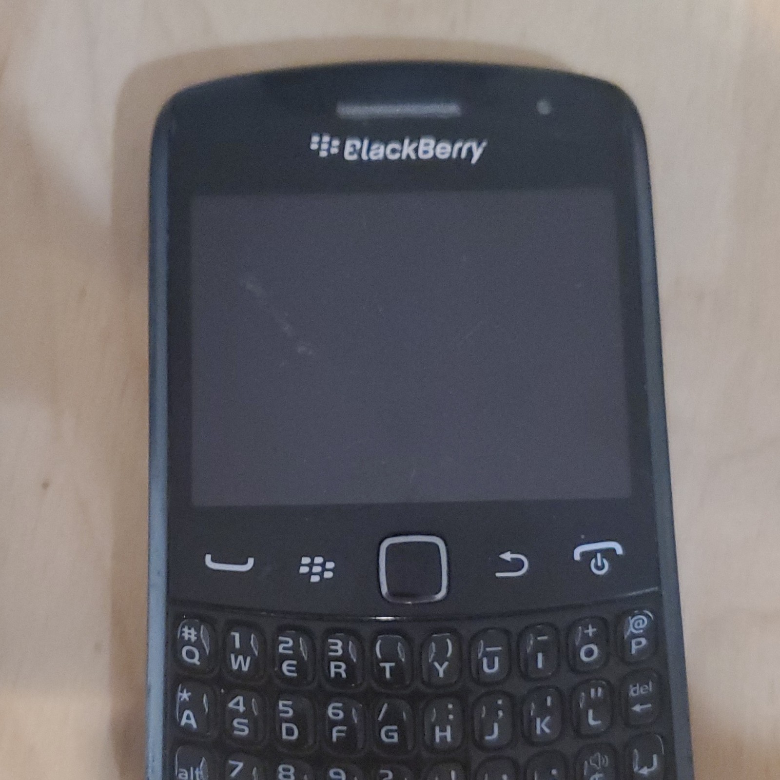 BlackBerry Black Bar Cell Phone with QWERTY Keyboard Vintage