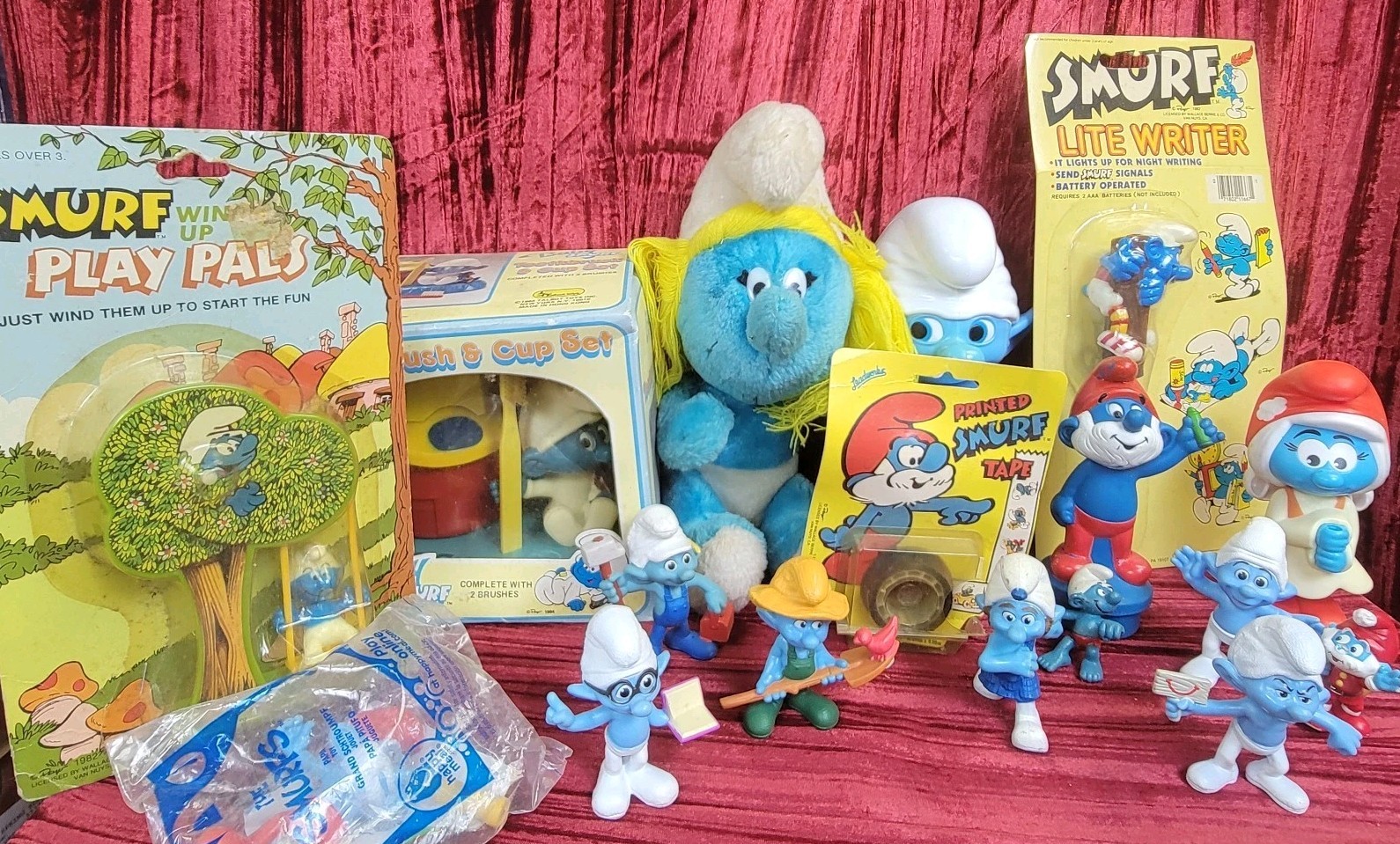 Vintage Junk Drawer Toy TOYS MIXED AS FOUND Lot SMURFS PVC PLUSH BOX SEALED RARE