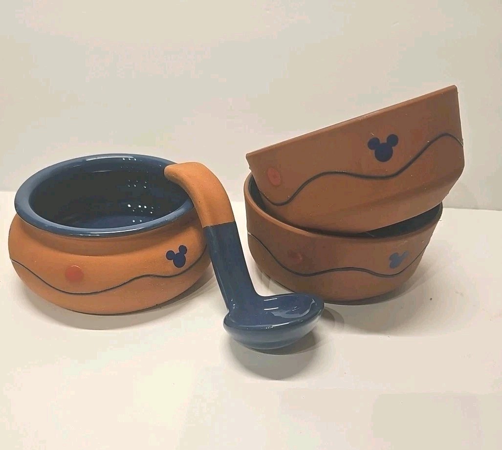 Portuguese Disney Mickey Mouse Clay Terracotta Bowls & spoon 4 PIECE SET 