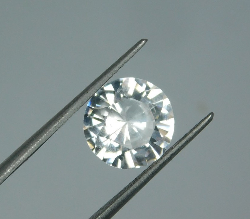 Natural White Sapphire 6.75 Ct Flawless Ceylon Round Cut Loose Gemstone A-961