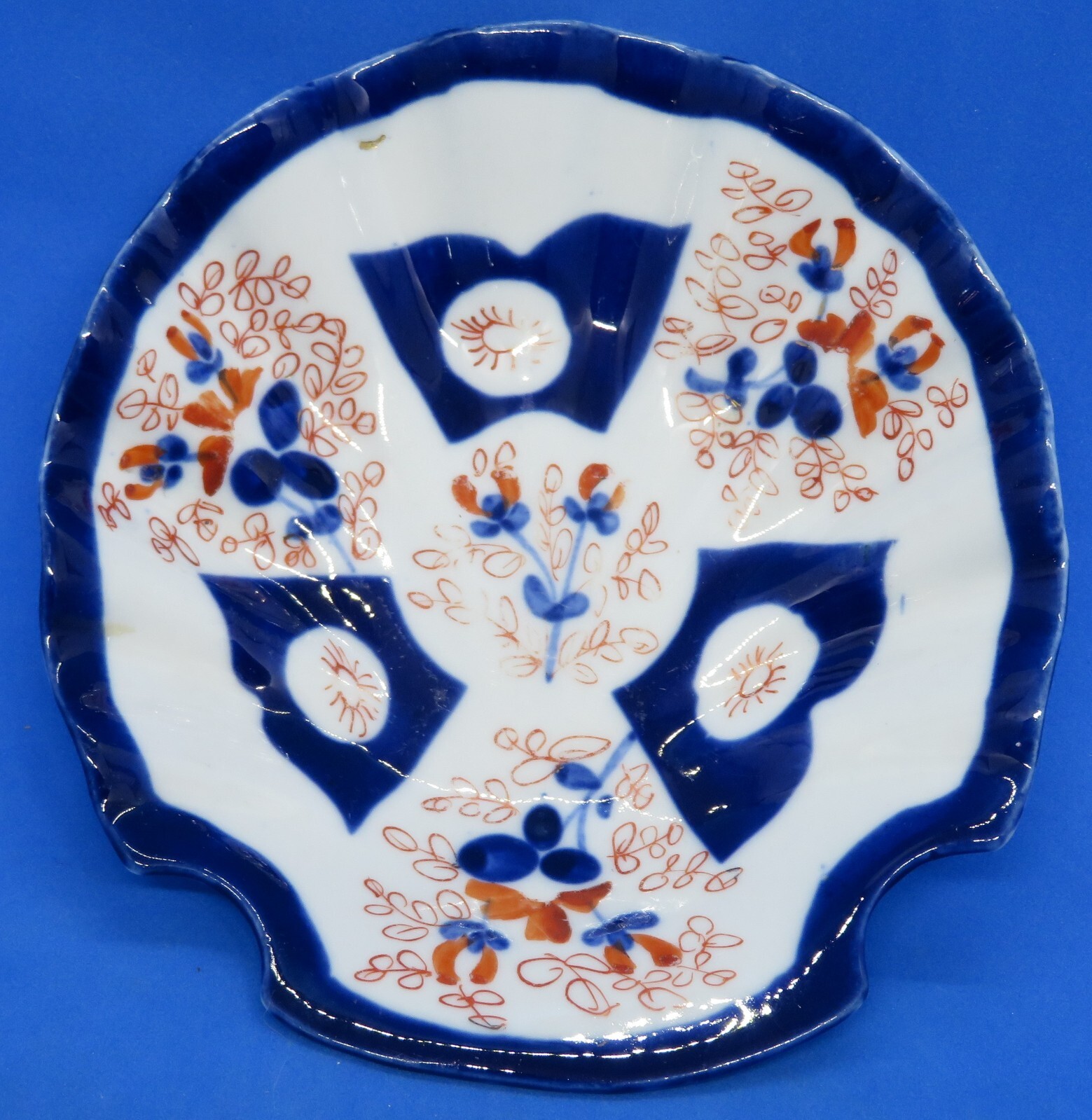 Japanese Imari vintage Victorian Meiji period oriental antique oyster clam plate