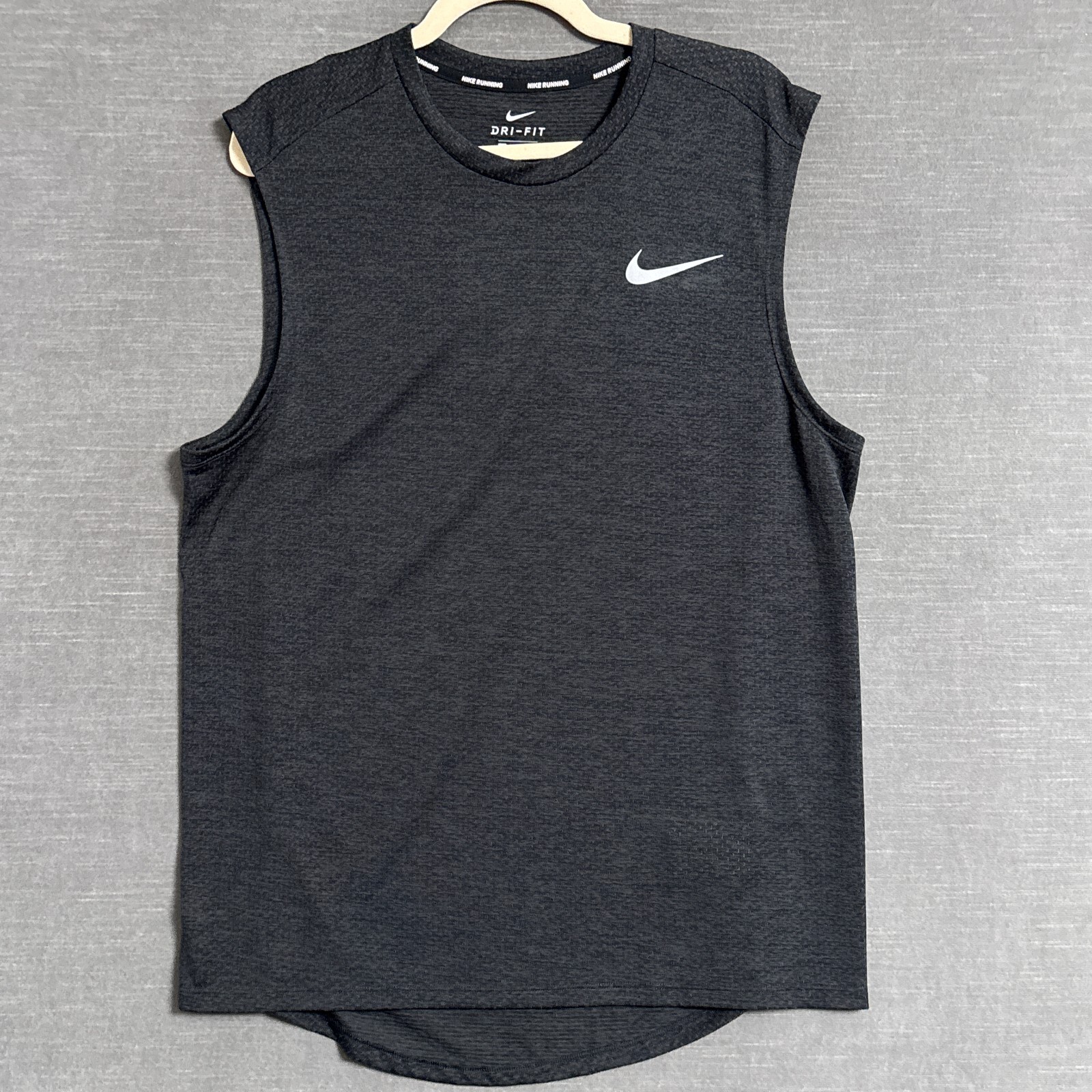 Nike Running Shirt L Black Dri Fit Breather Miler Tank Top Singlet Lightweight