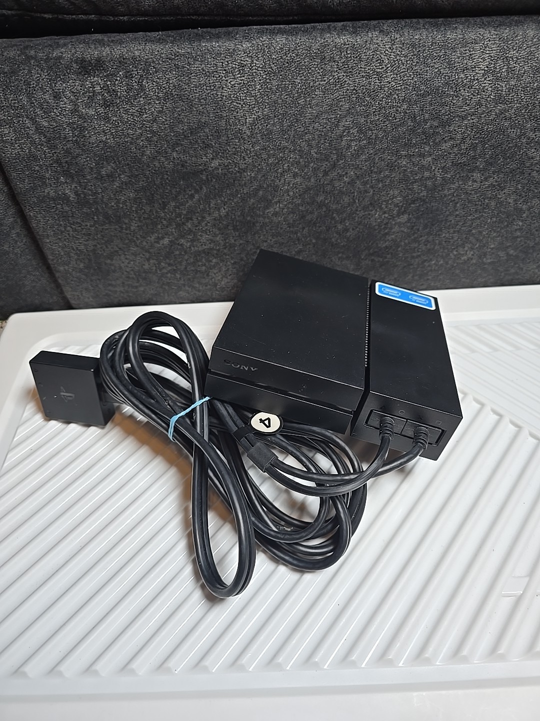 Sony Original PlayStation VR Processor CUH-ZVR1 PS4 W/ HDMI Extension