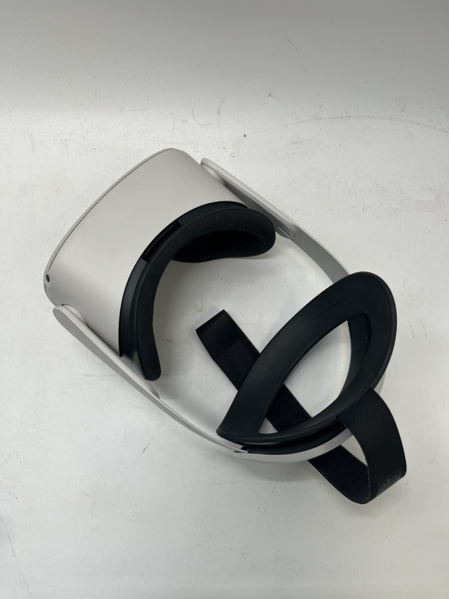 OCULUS META QUEST 2 - 128GB FOR PARTS!!!