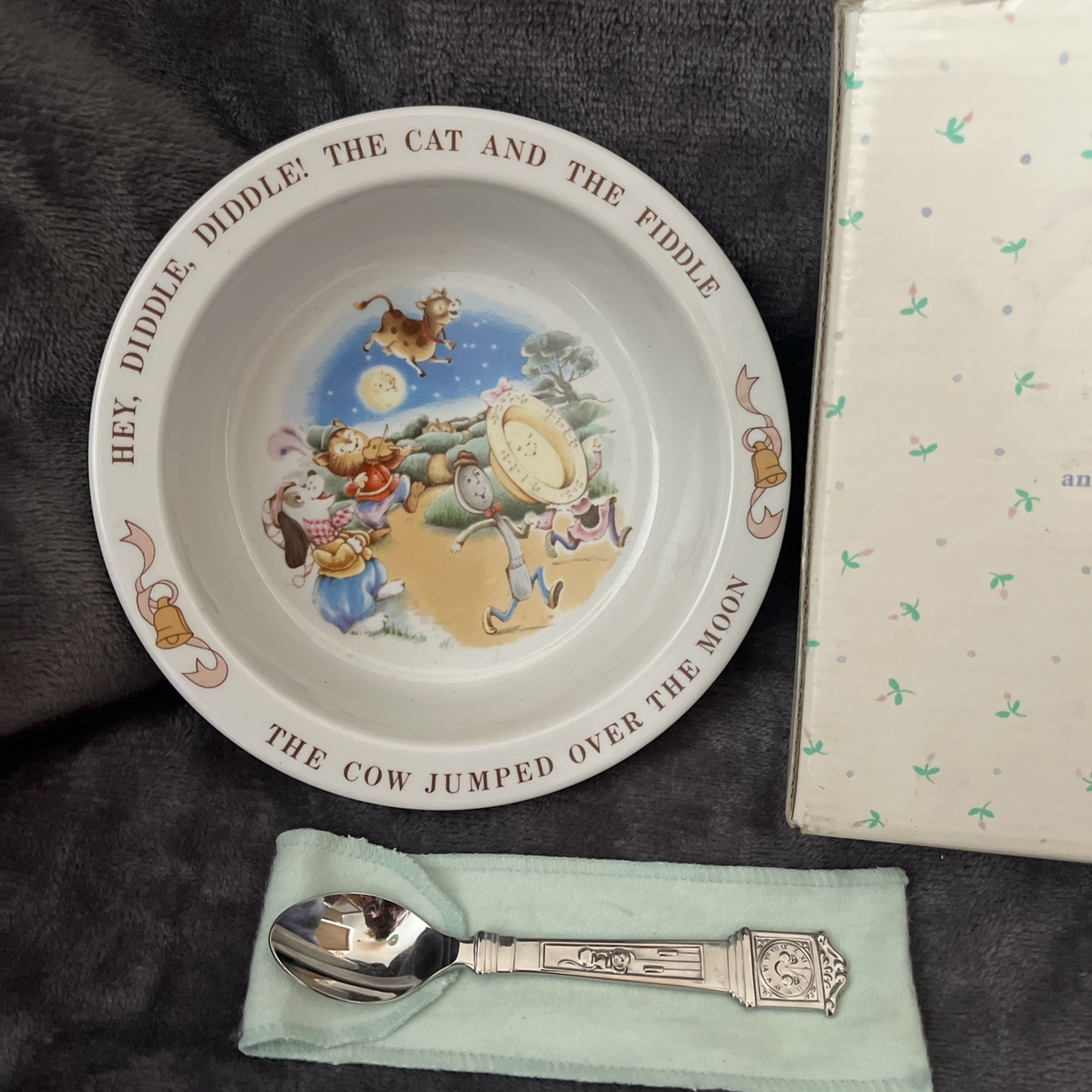 Vintage 1984 Avon Baby's Keepsake Spoon Bowl Set Mother Goose Nursery Rhyme NIB
