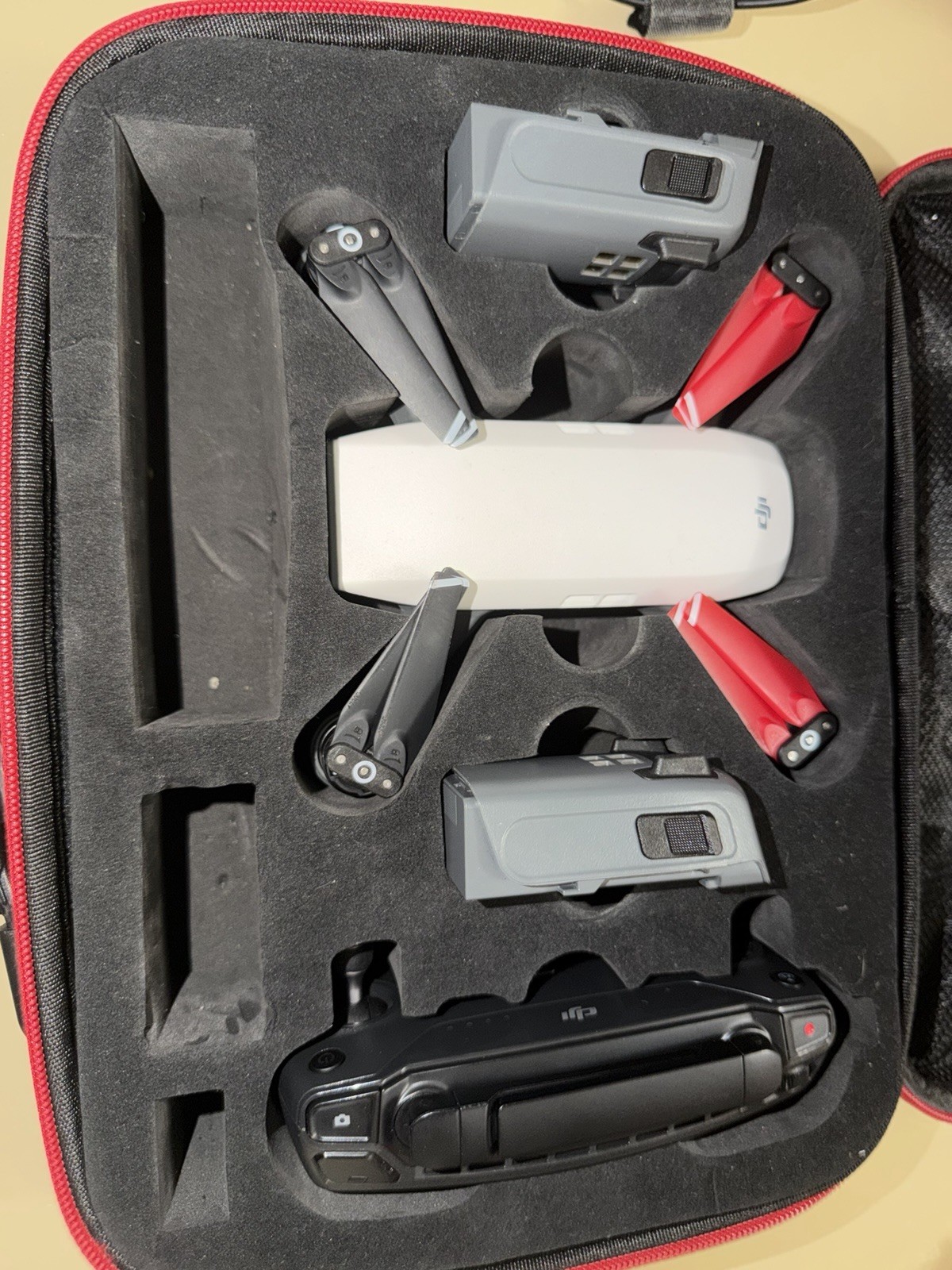 DJI Spark Drone 1080p HD Camera Remote Batteries Charging Hub Red/White