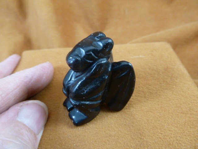 Y-GAR-571 little Black Onyx statue GARGOYLE gemstone figurine Gothic stone gem
