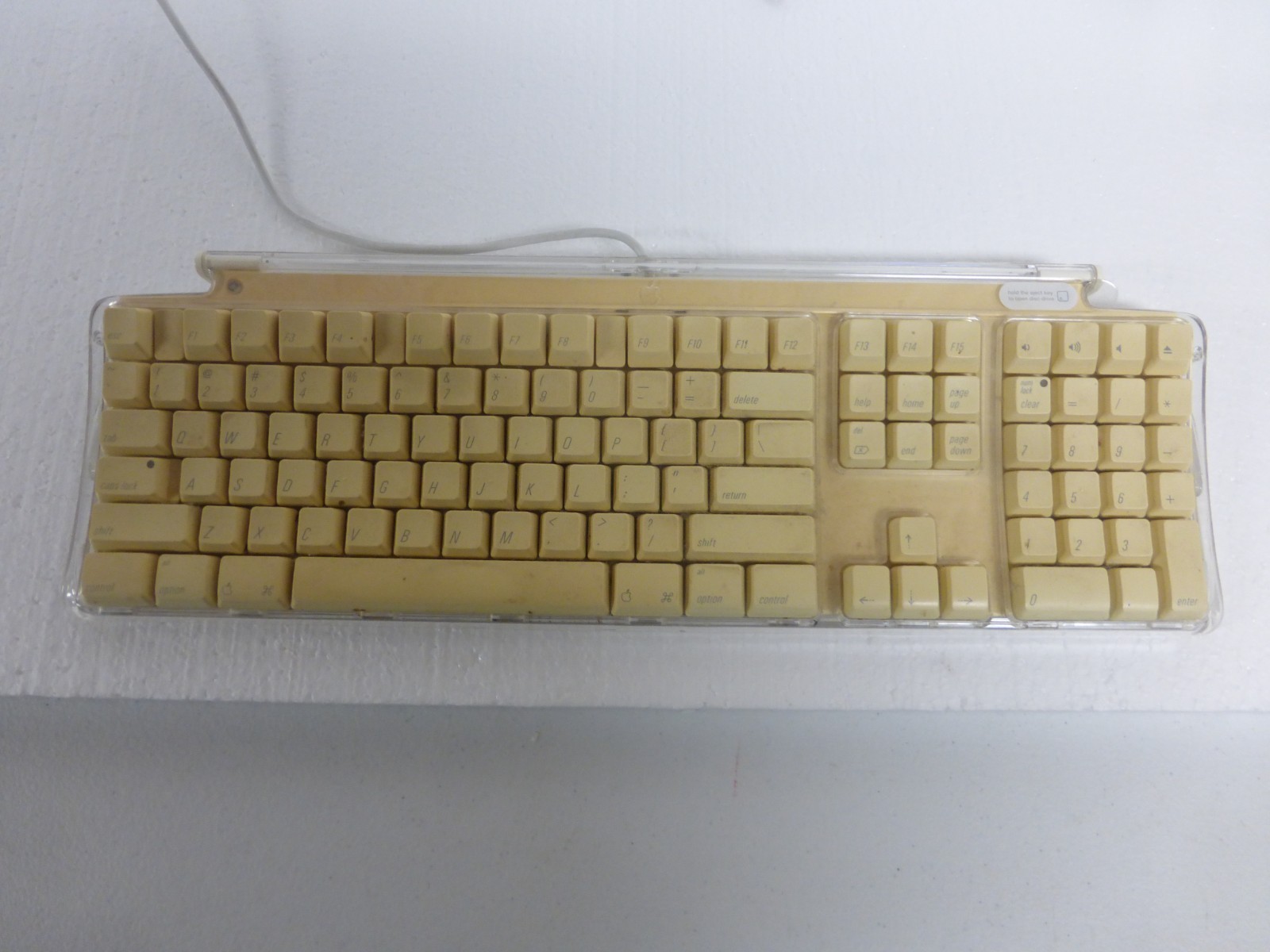 Apple USB Keyboard M7803 – White/Clear – Original Genuine Mac Keyboard – Tested