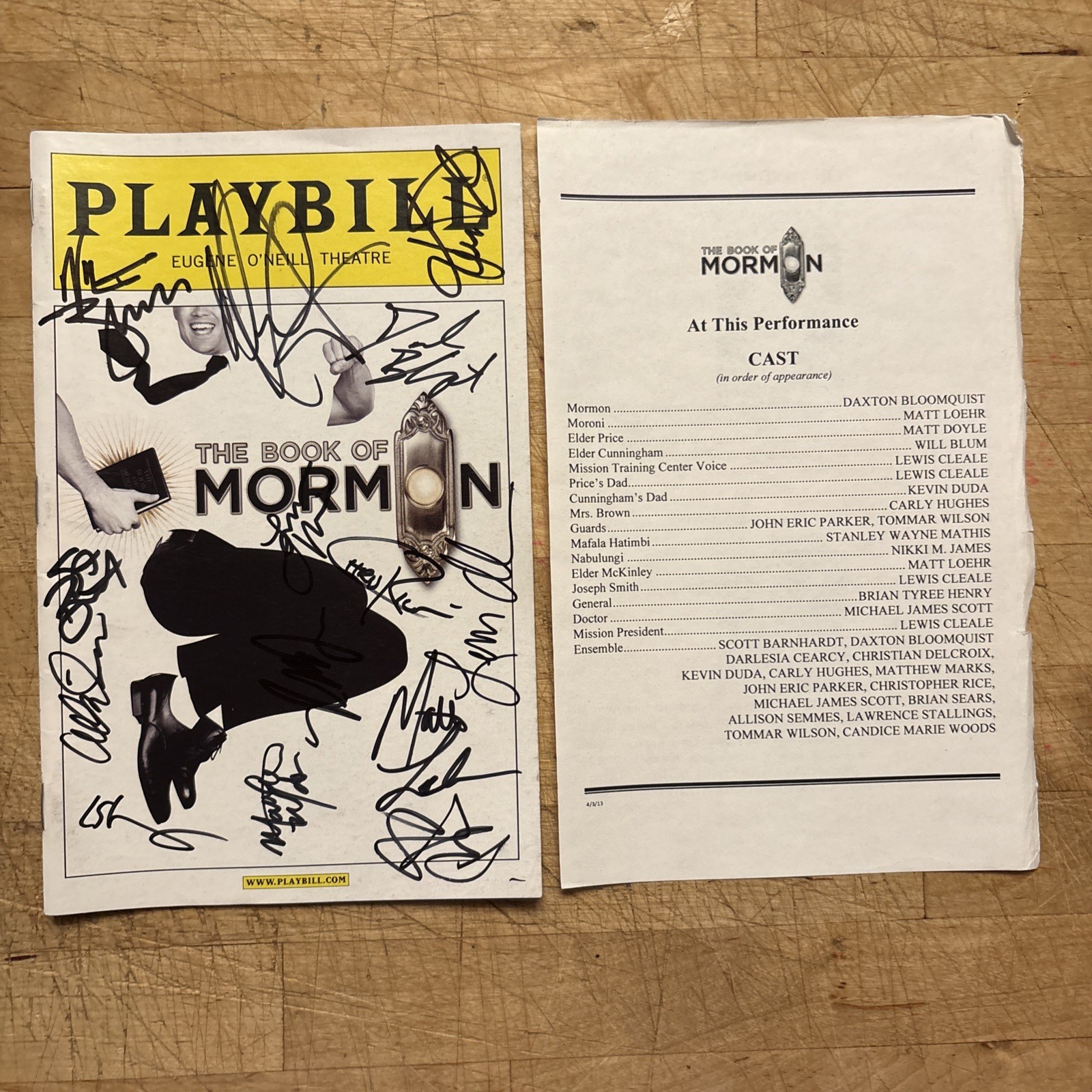 Signed BOOK OF MORMON Broadway Playbill & Cast Insert! SIGNED At Stage Door 2013