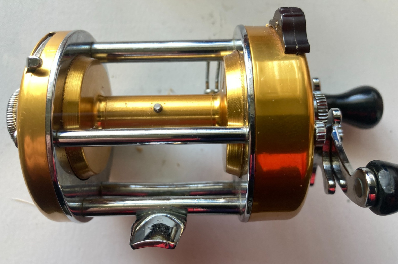 USED Penn 940 Baitcasting Reel