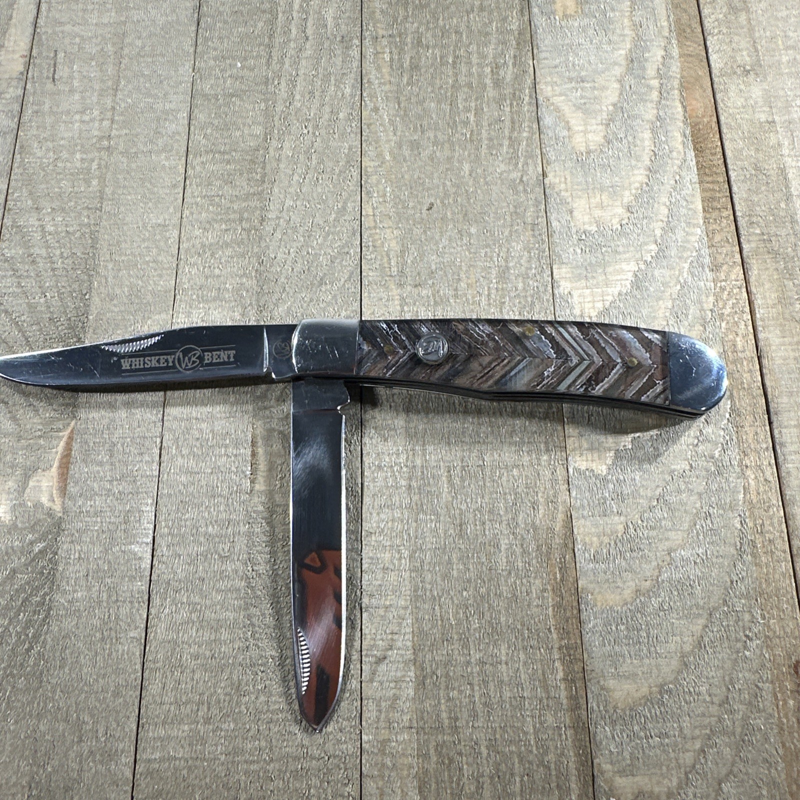 Whiskey Bent Multi Chevron Patter Trapper Double Blade Pocket Knife WB 11-08