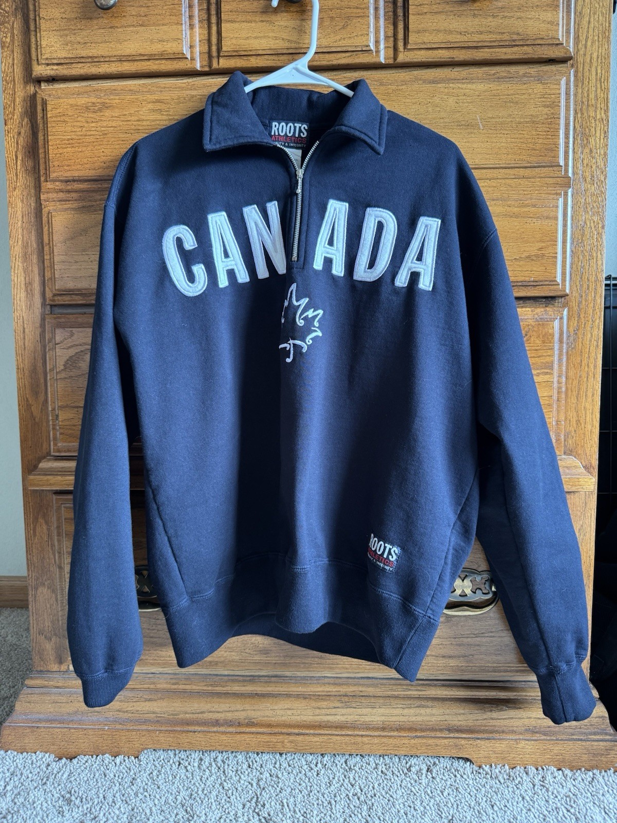 Vintage Roots Athletics Canada 1/4 zip pullover sweatshirt 1990’s