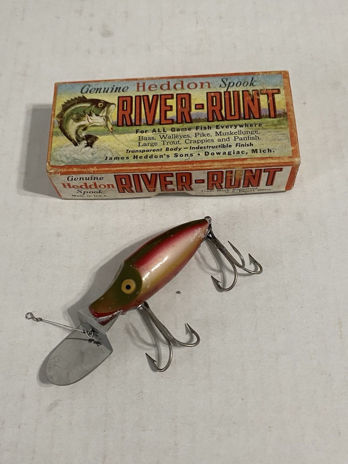 Vintage Heddon River Runt Stan. Go Deeper Lure In Rainbow Color D-9110-RN W/Box
