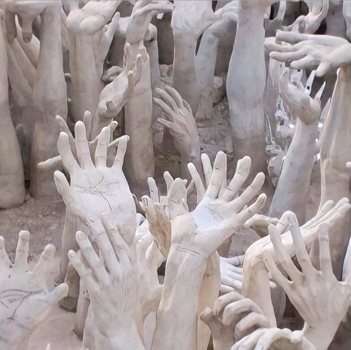 The World Of Reaching Hands - Full Tarot Card Reading, Universal Law