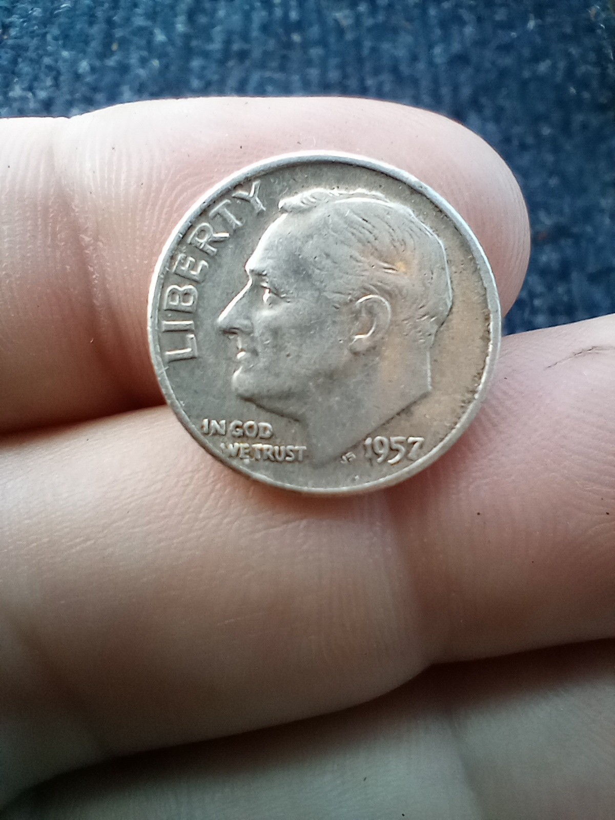 1957 D ROOSEVELT DIME. Silver Coin. 