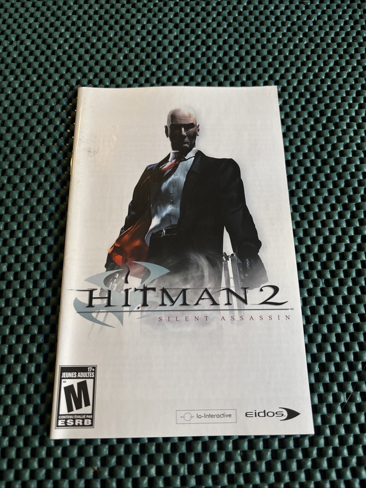 Hitman 2 Silent Assassin Video Game Manual Sony PlayStation 2