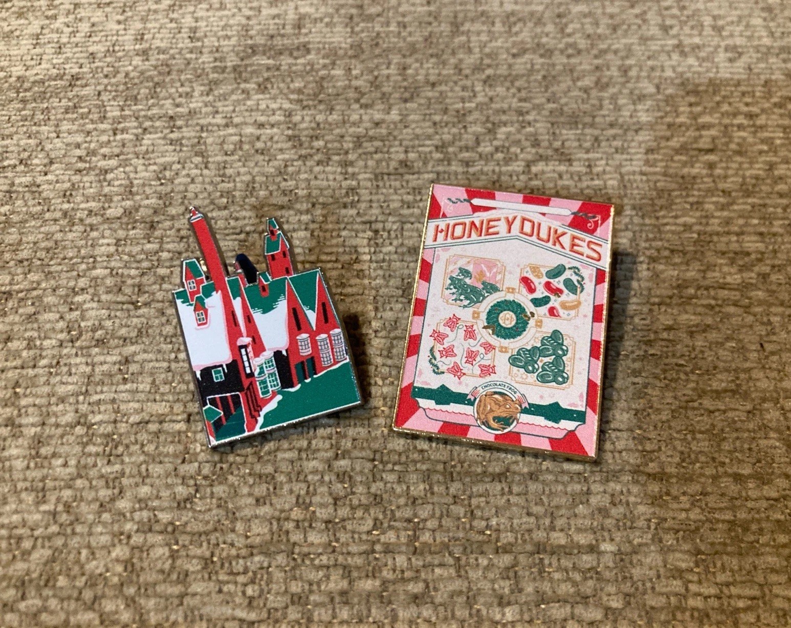 Harry Potter Universal Studios Pin Badge Bundle Hogsmeade & Honeydukes