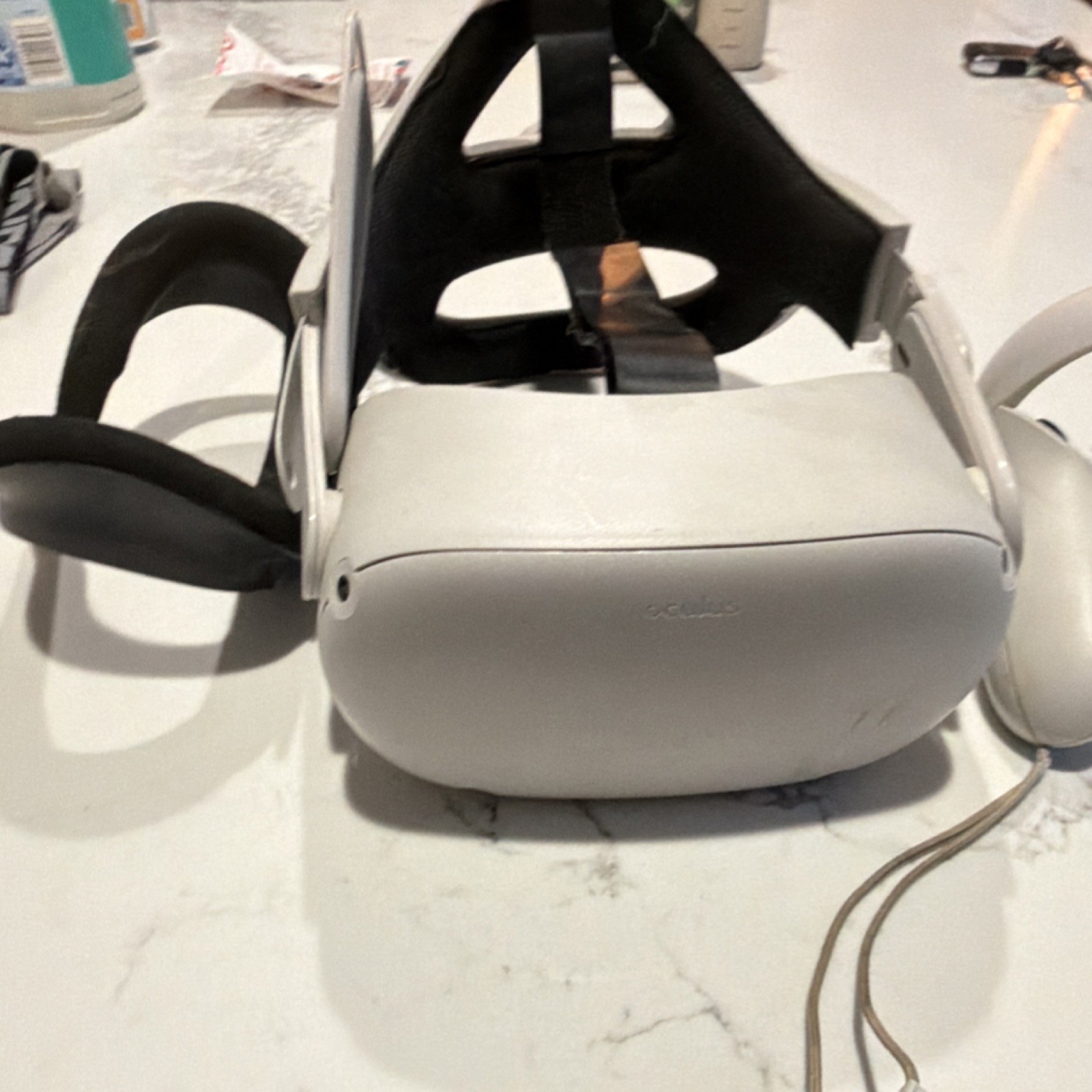 Meta Quest 2 White Plastic Standalone VR Headset Virtual Reality Device