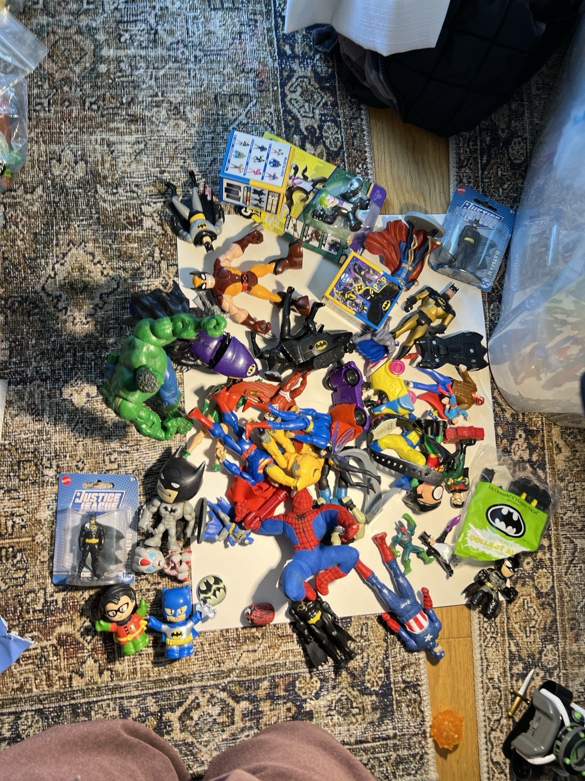 Vintage MARVEL BATMAN Junk Drawer Reseller Wholesale Lot  Toys