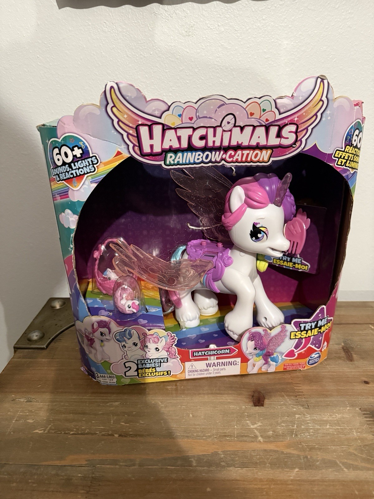 Hatchimals CollEGGtibles Rainbow-cation Interactive Hatchicorn toy