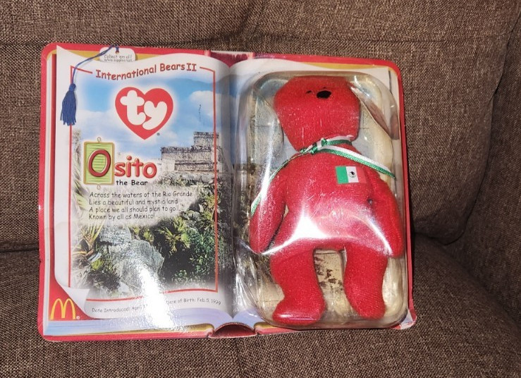 1999 Ty Beanie Baby McDonald's Osito the Bear International Bears, Damaged Box