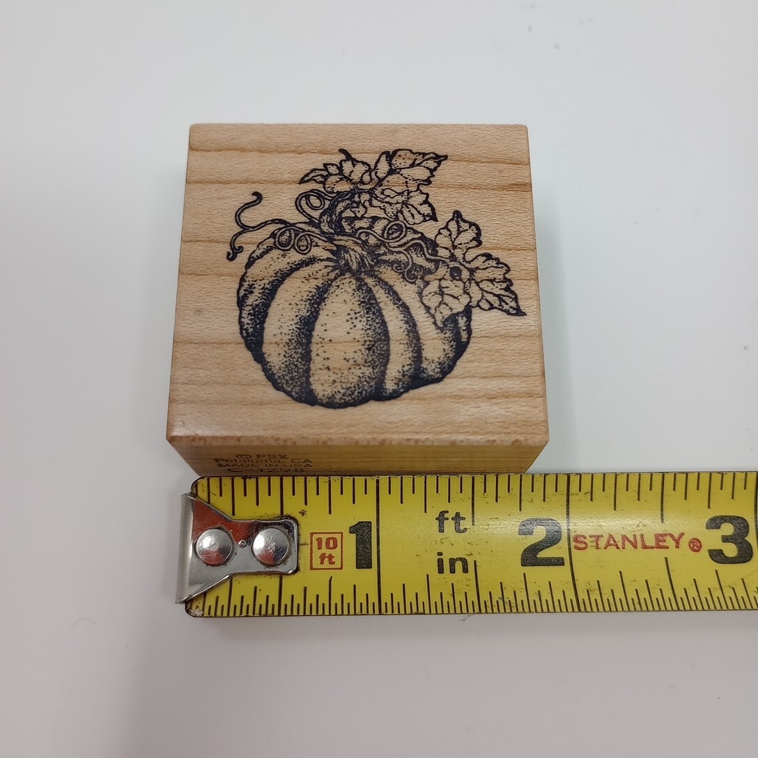 PSX Pumpkin w/ Vines Halloween Fall Plants & Nature Wood Mounted Rubber Stamp