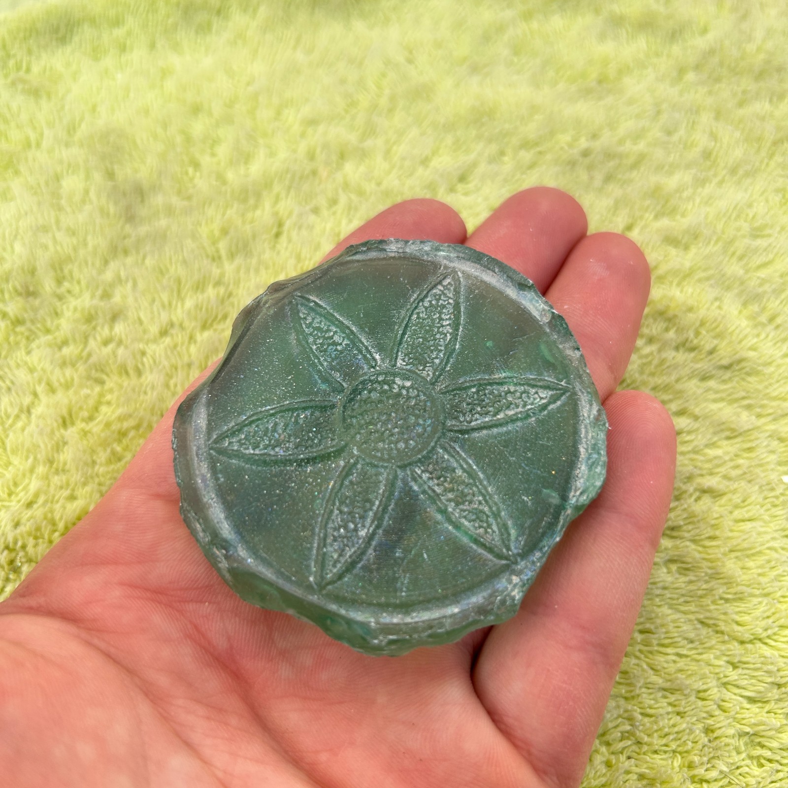 Rare historical craft of Ancient Roman era 200 BC flower Patterned RomanGlass