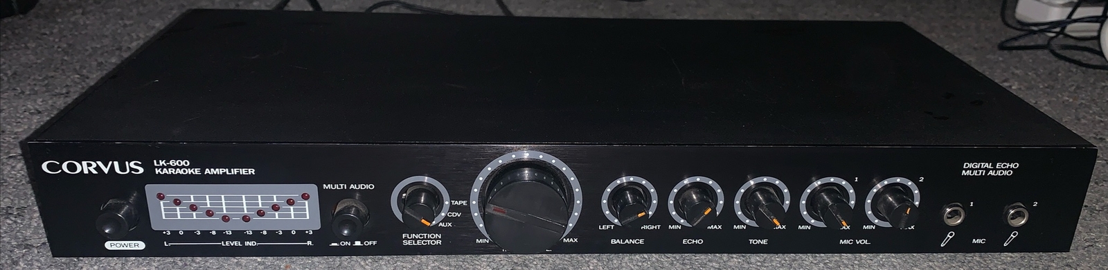 Corvus LK-600 Digital Echo Karaoke Amplifier System 2 Microphone Inputs Pre-Out