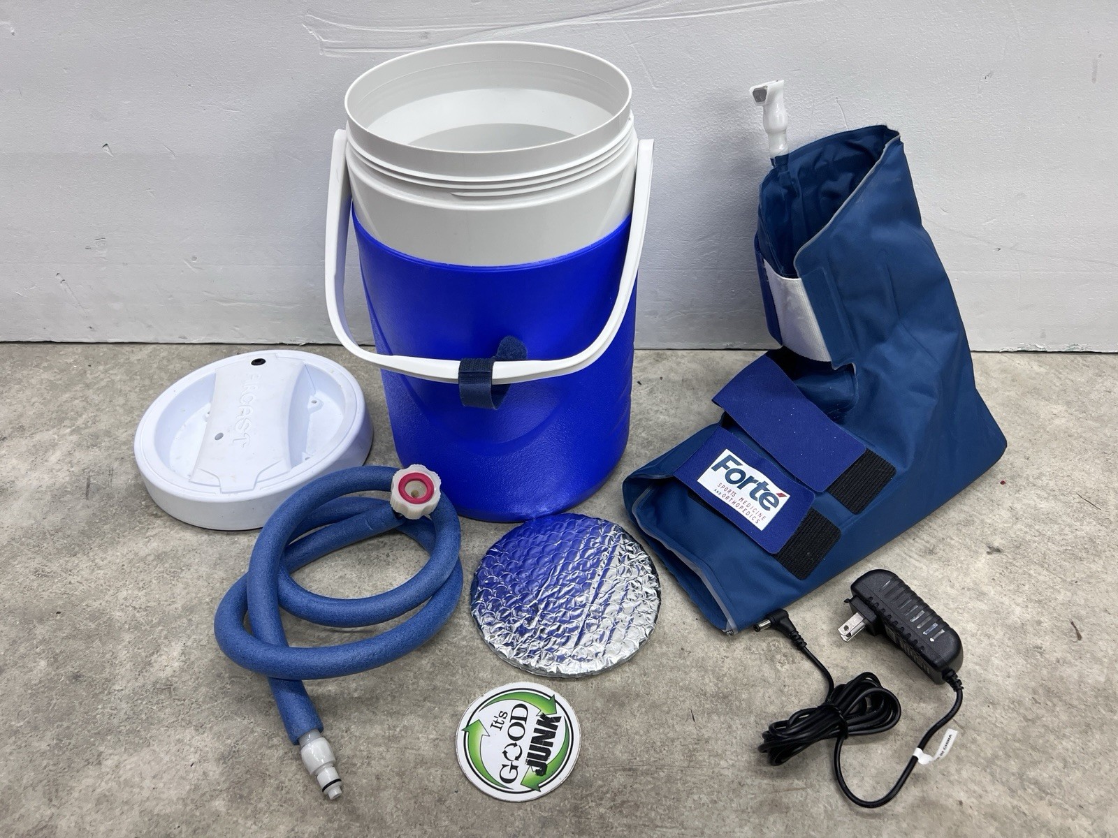 Cryo/Cuff Cryocuff Cooler Therapy Motorized IC Compression Foot Electric