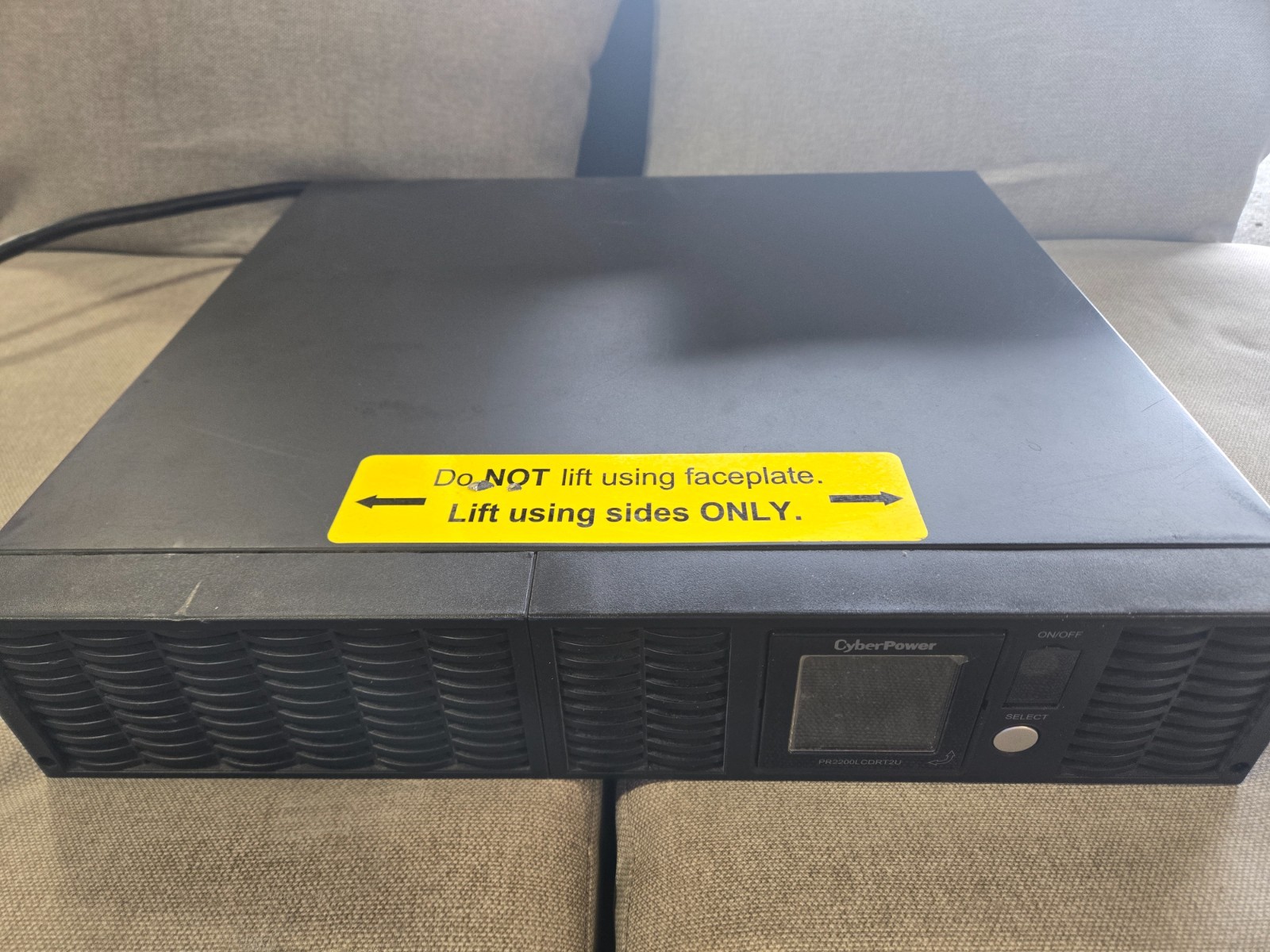 CyberPower PR2200LCDRT2U UPS System NO BATTERIES INCLUDED 2150VA