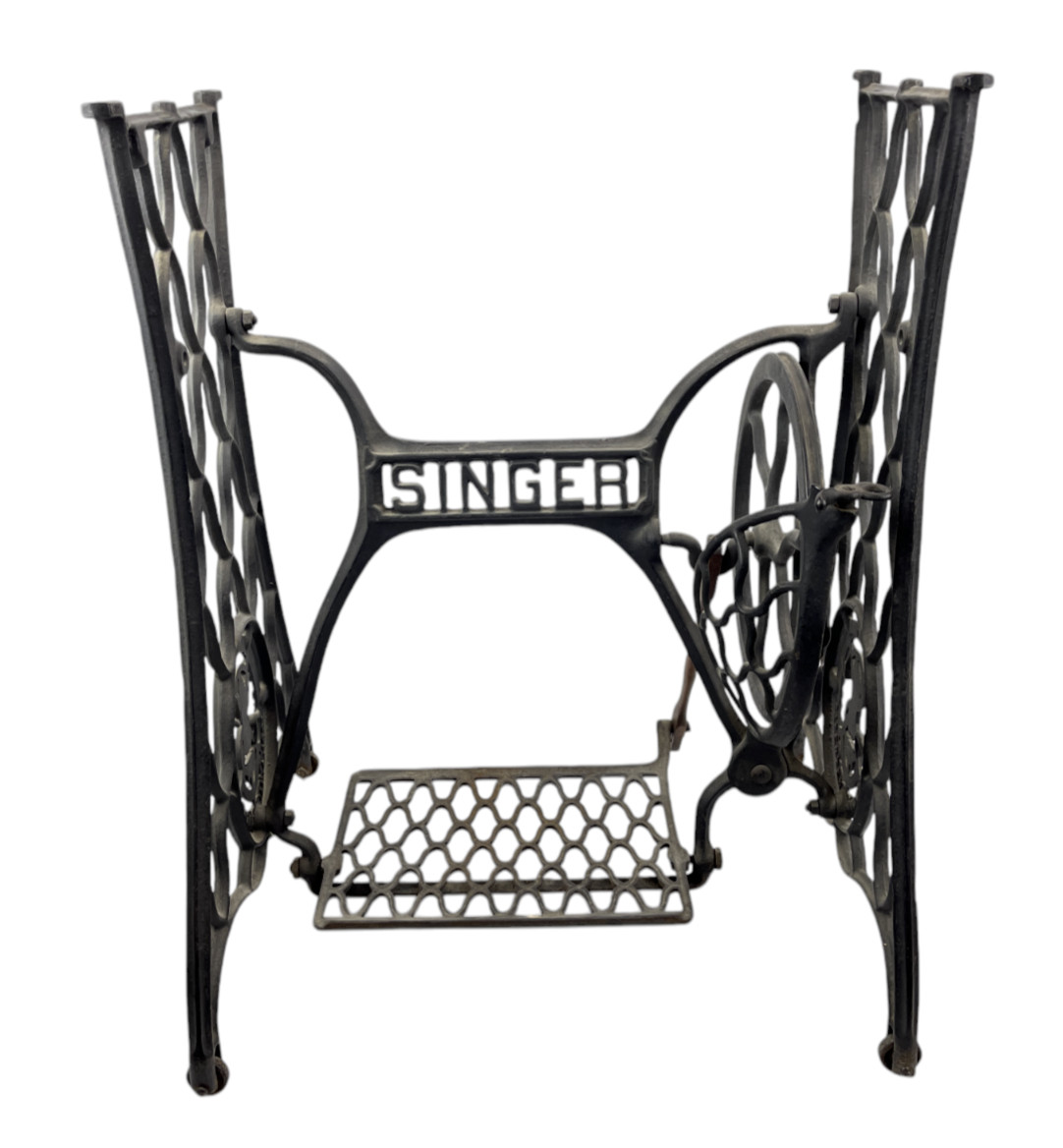 Vintage Singer Sewing Machine Cast Iron table base