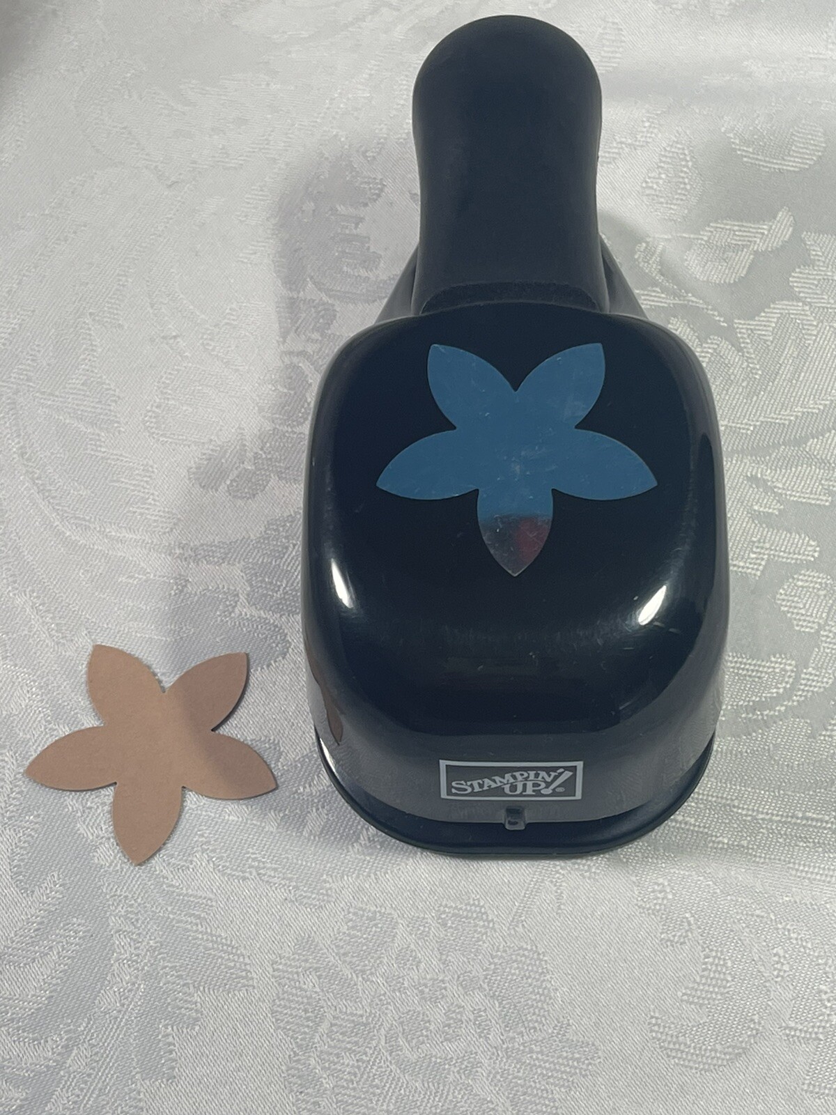 Stampin' Up! Flower 5 Petal Whale Tail Punch Paper Shapers