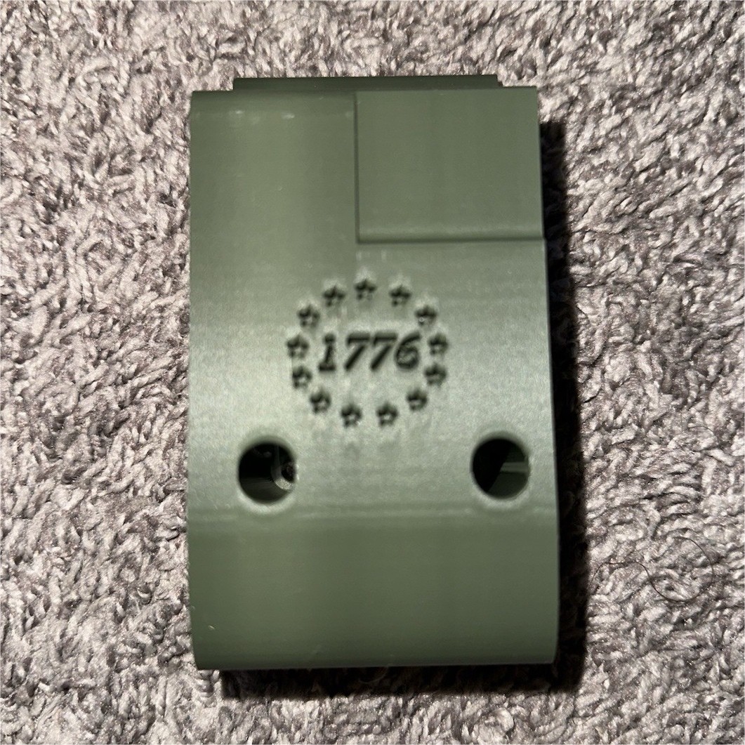 Green wall mount .223/556 Rifle Rack Holder with 1776 Logo 