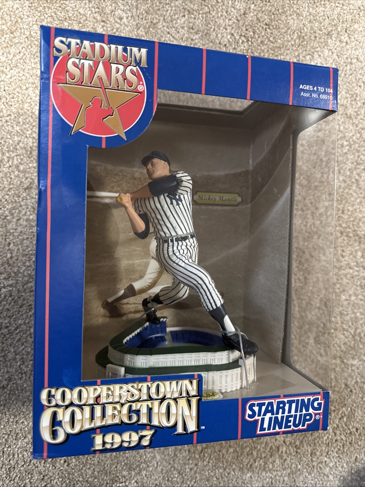 Kenner 1997 Starting Lineup Mickey Mantle Cooperstown Collection Stadium Stars
