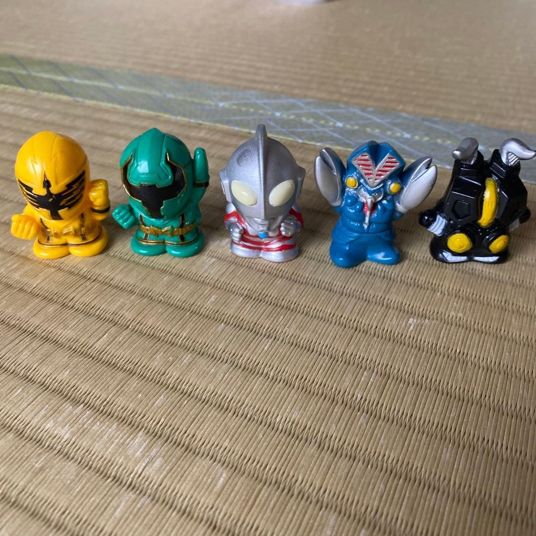 Ultraman Monster Figure Set Of 5