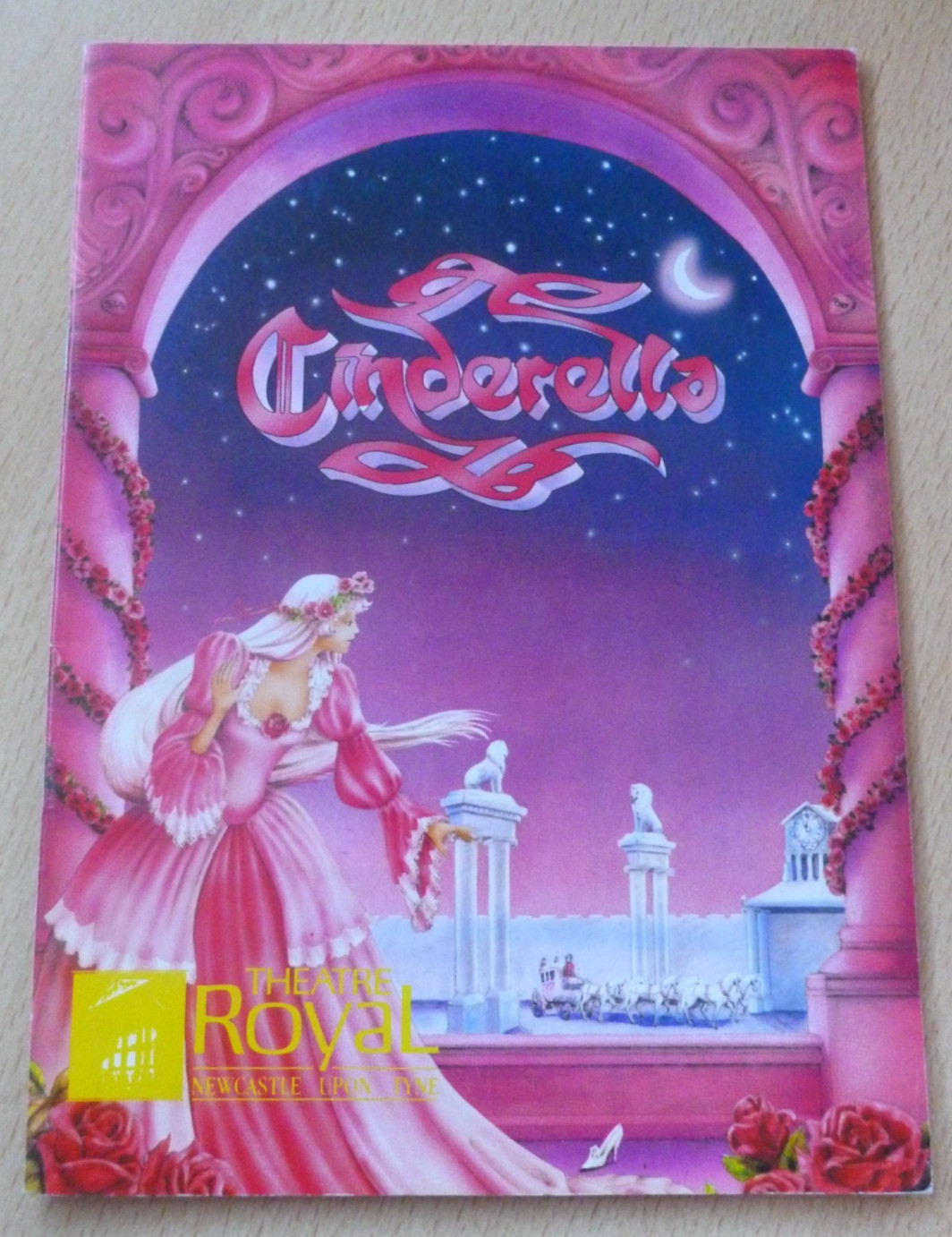 Ronnie Corbett Patsy Rowlands Patton Brothers Newcastle Pantomime Program 1989