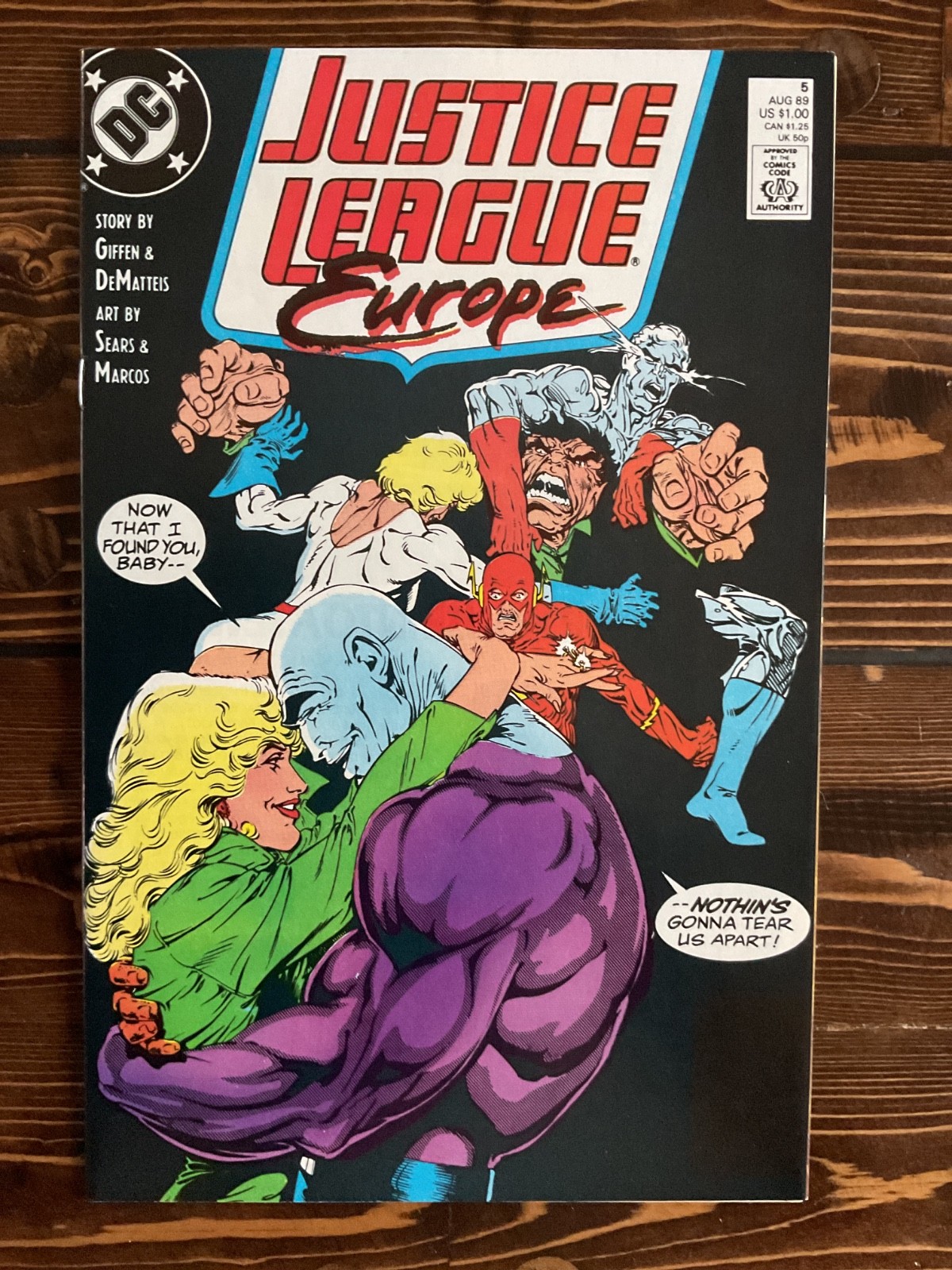 Justice League Europe   # 5 NM 9.4