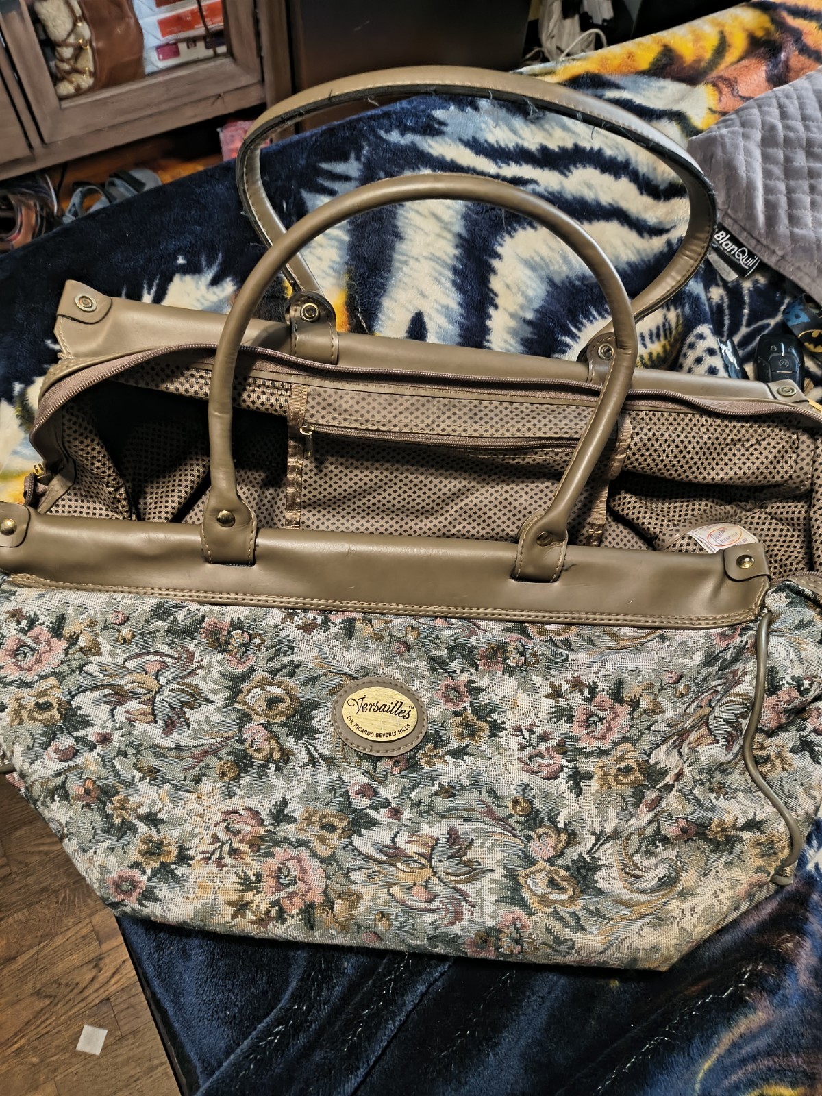 Vintage Versailles Tapestry Weekender Carpet Bag; Floral/Faux Lthr & Dbl Handles
