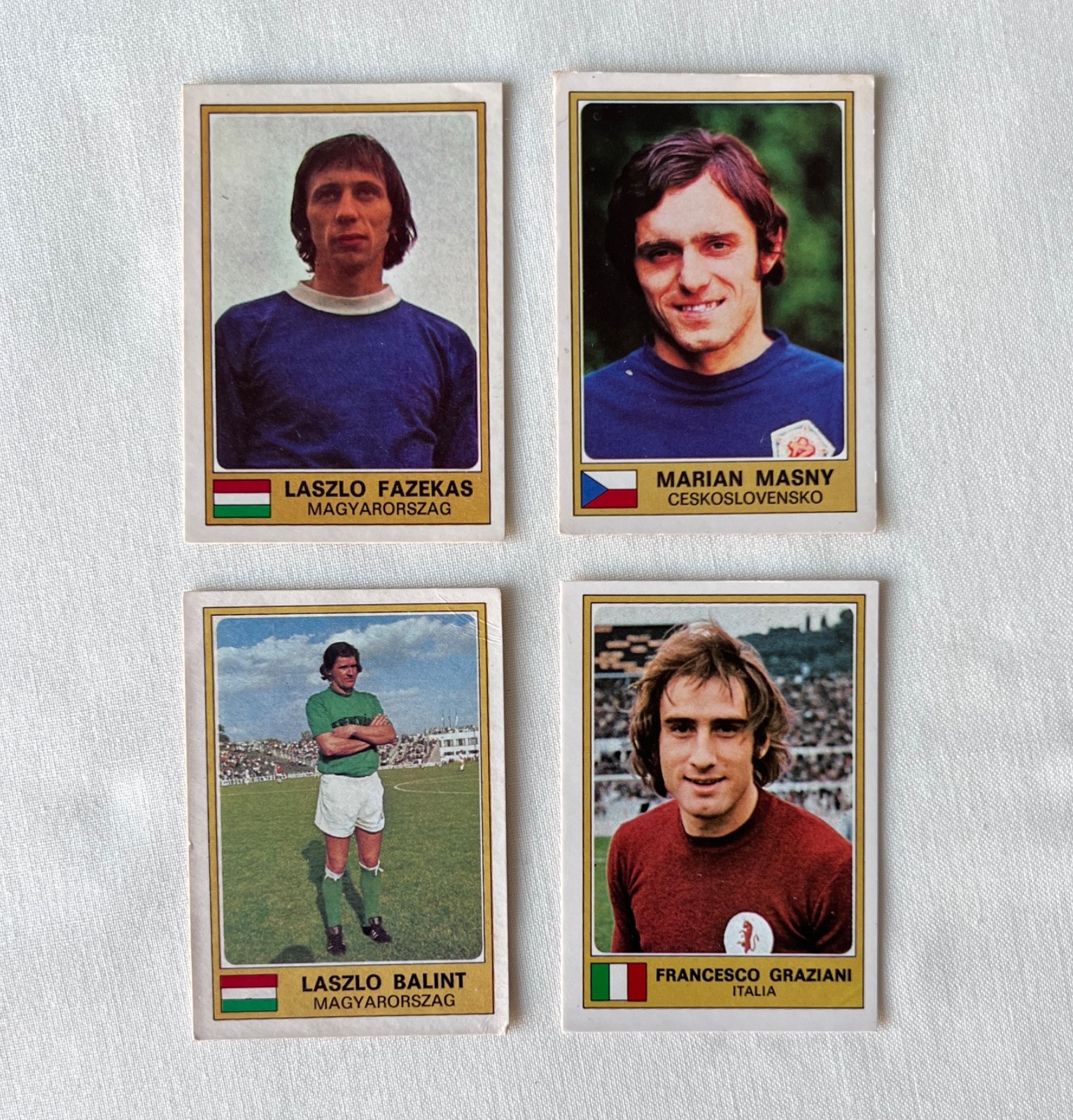 Panini Euro Football 1976/77 Stickers x 4