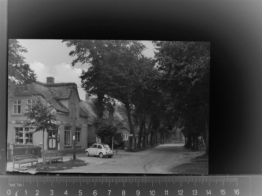 30010973 - 2270 Nieblum