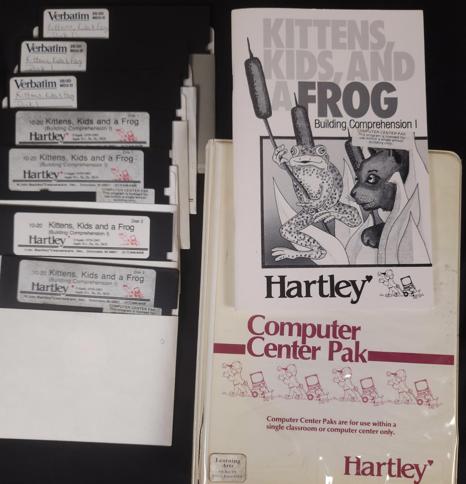 Hartley Computer Center Pak Comprehension Kittens, Kids, Frog Apple II 1985