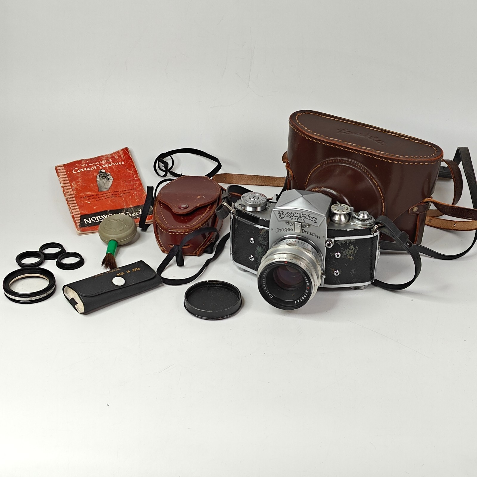 Exakta Varex VX 35mm SLR Camera w/ Carl Zeiss Jena Biotar 2/58 Lens Light Meter