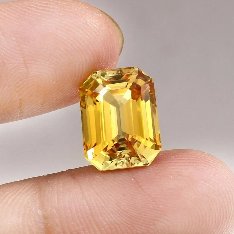 10.2 Ct Natural Flawless Ceylon Yellow Sapphire Emerald Cut Loose Gemstone AAA