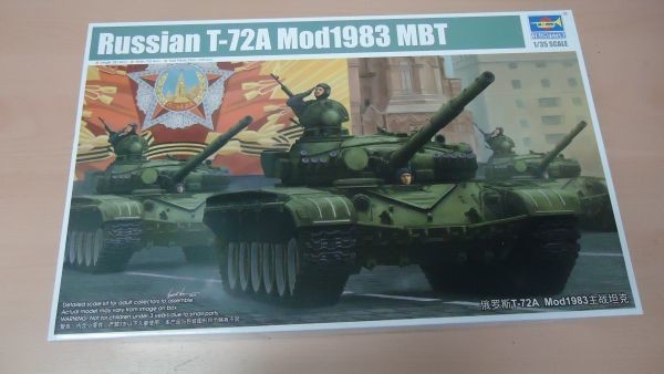 285 09547 1/35 Russian T-72A (1983) 1350/100/A1 trumpeter