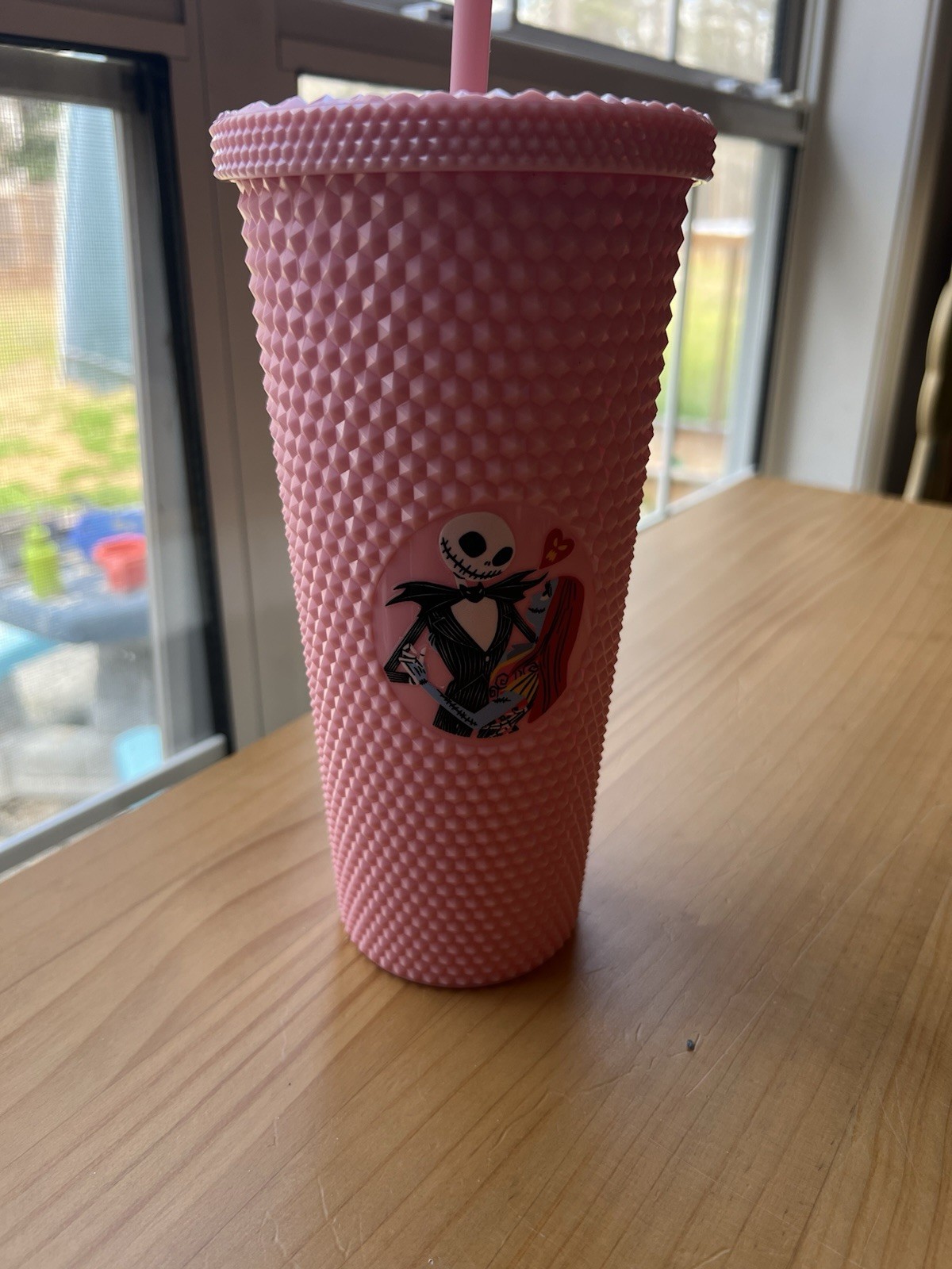 20 oz Plastic Tumbler Pink Disney Nightmare Before Christmas Jack And Sally